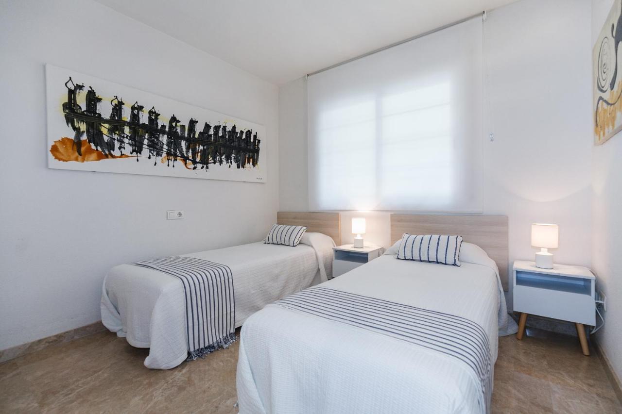 Uhc Arinsal Family Complex Daire Salou Dış mekan fotoğraf