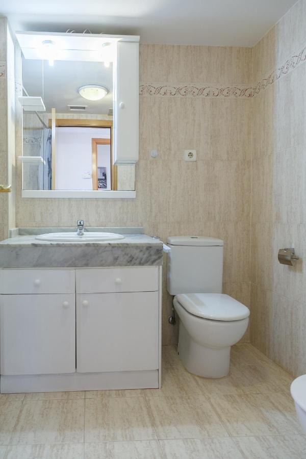 Uhc Arinsal Family Complex Daire Salou Dış mekan fotoğraf
